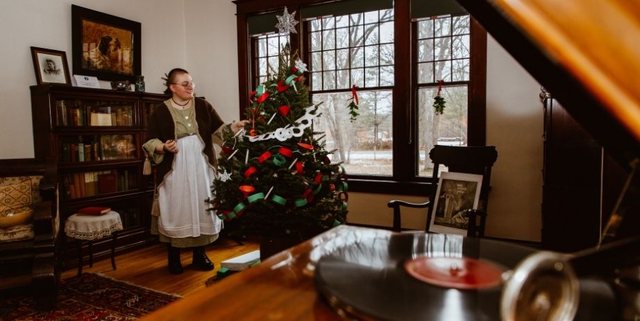 A WWI Christmas Charles Lindbergh House and Museum